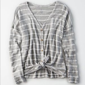 AE Plush Waffle Knot Sweater MEDIUM